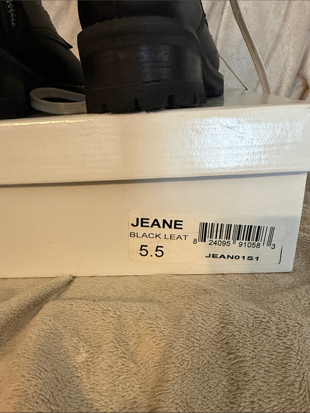 Steve Madden Jeane Black Leather Combat Boots with Cream Laces - Picture 6 of 10